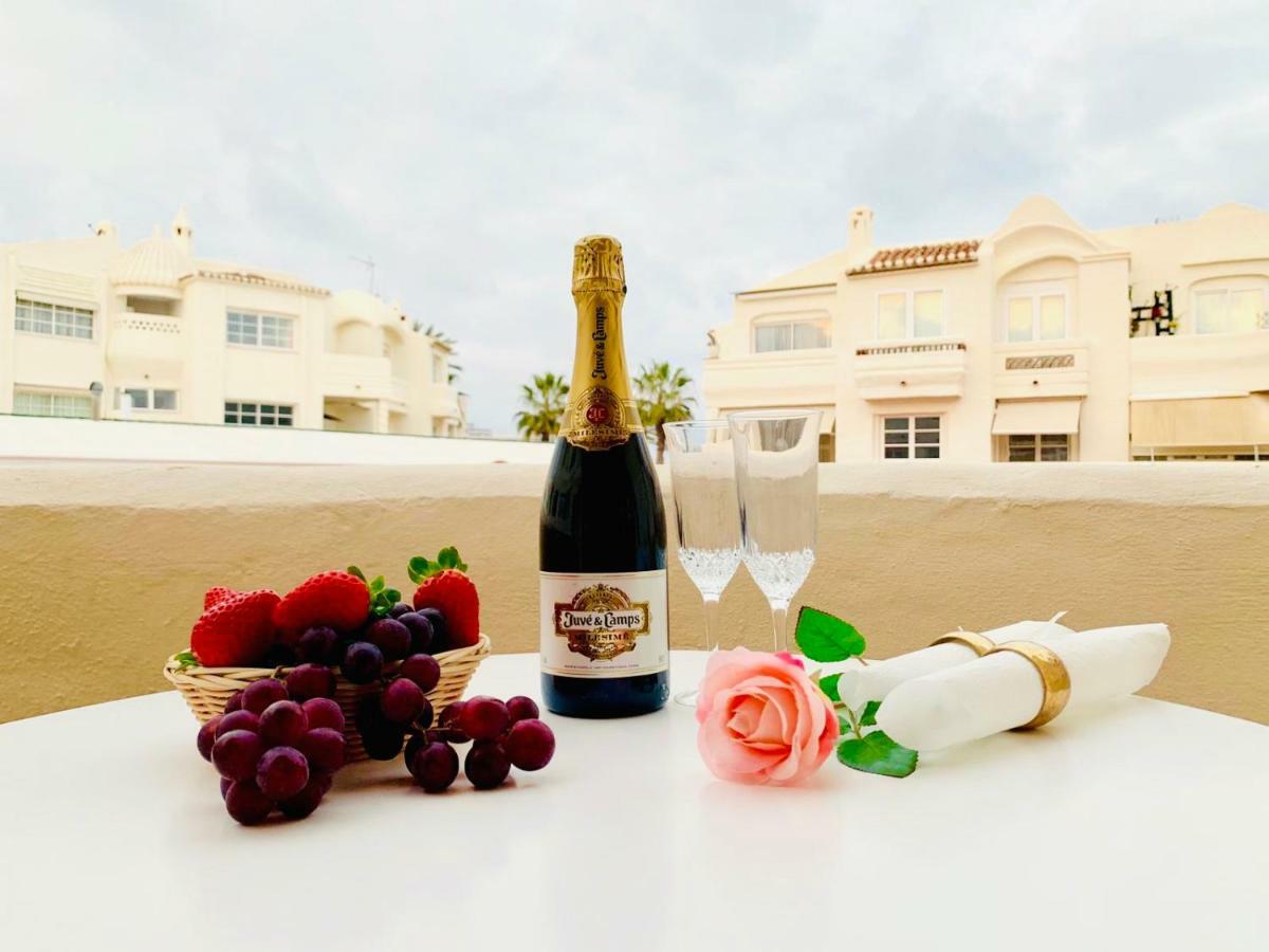 Apartamento Marina Loft ベナルマデナ エクステリア 写真
