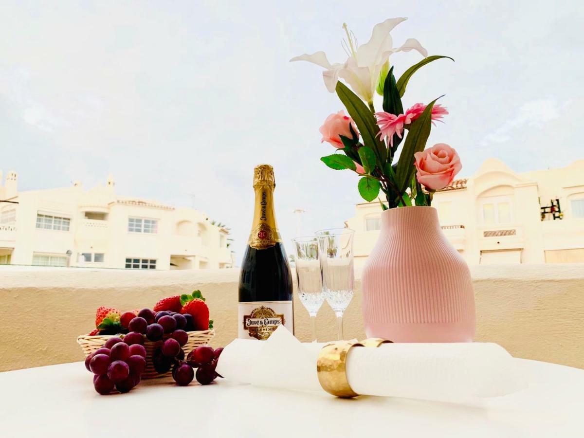 Apartamento Marina Loft ベナルマデナ エクステリア 写真